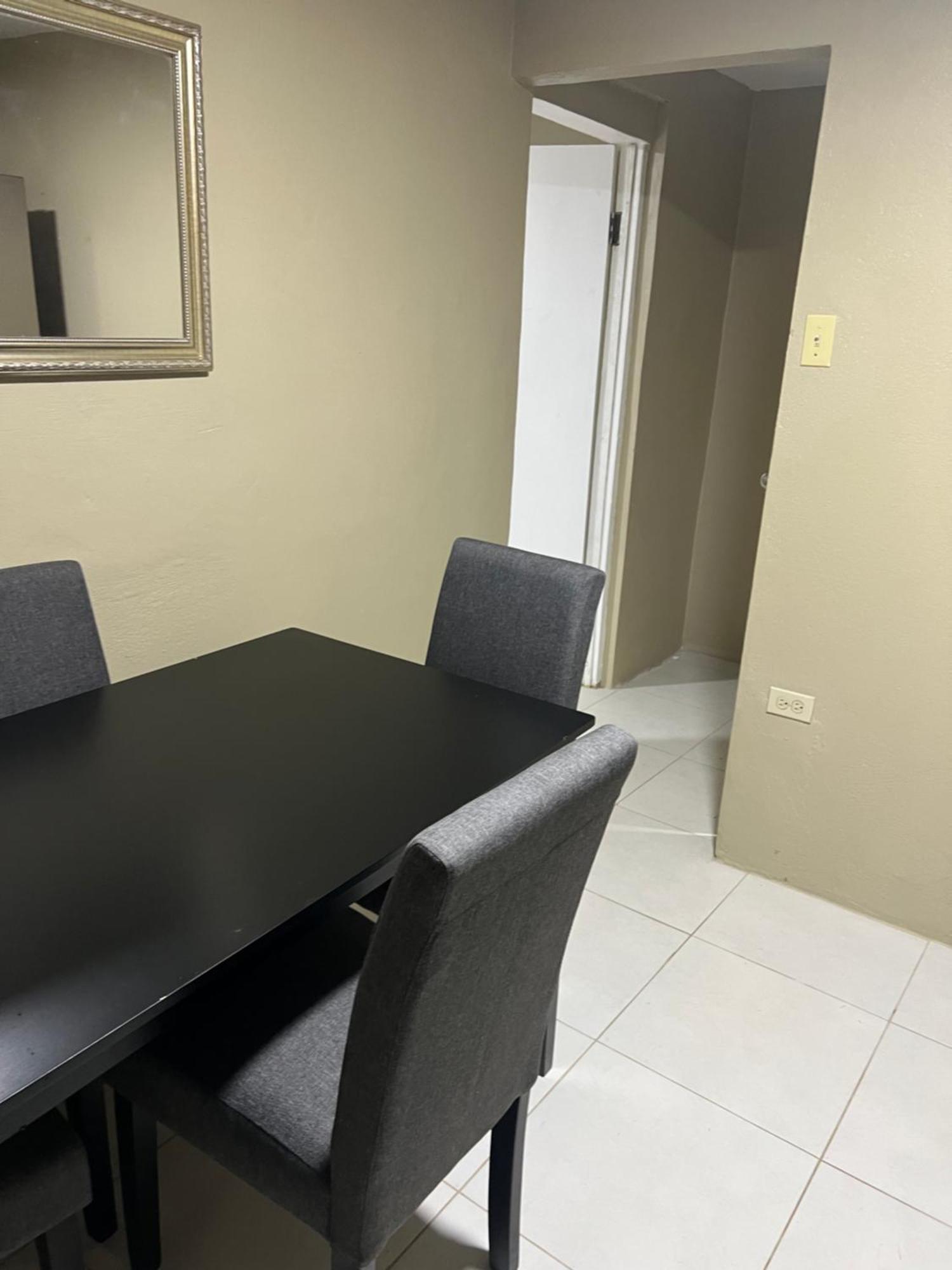 Cozy Apartment Κίνγκστον Εξωτερικό φωτογραφία
